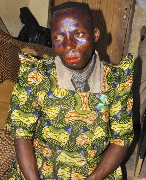 Kizza Kiggundu a resident of Lukaya Caught Red Hand pretending to be a Women